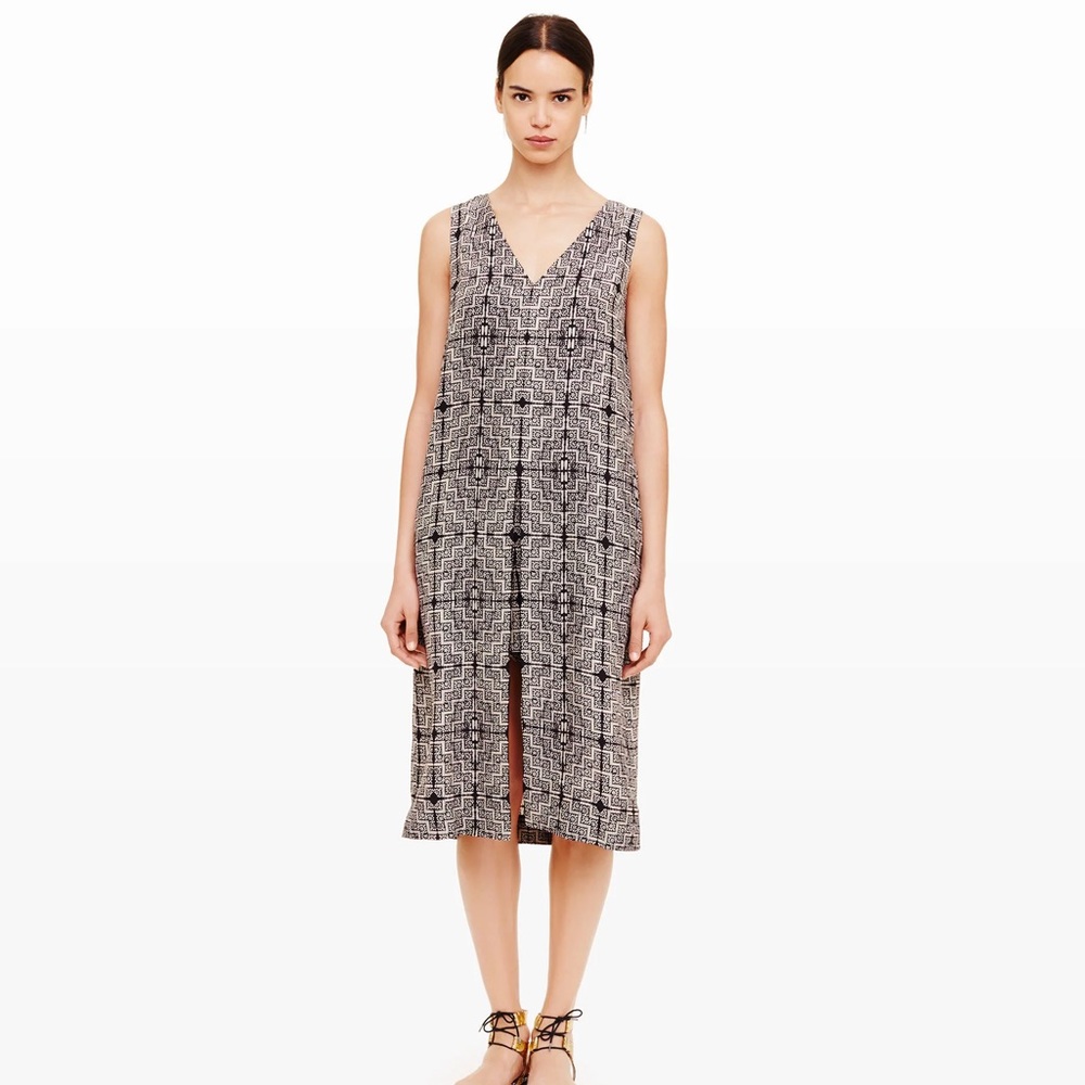 Club Monaco Claudia Silk Jumper Size: 4